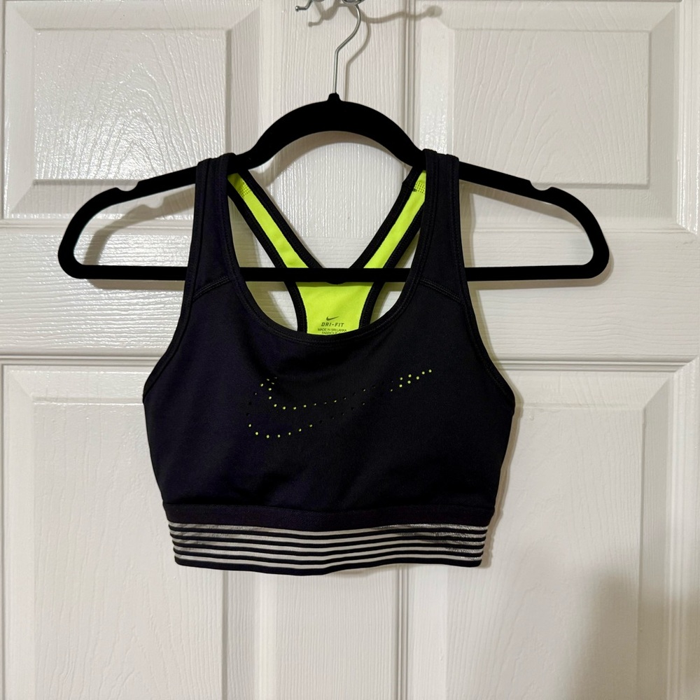 Nike Black Sports Bra Performance Intimates